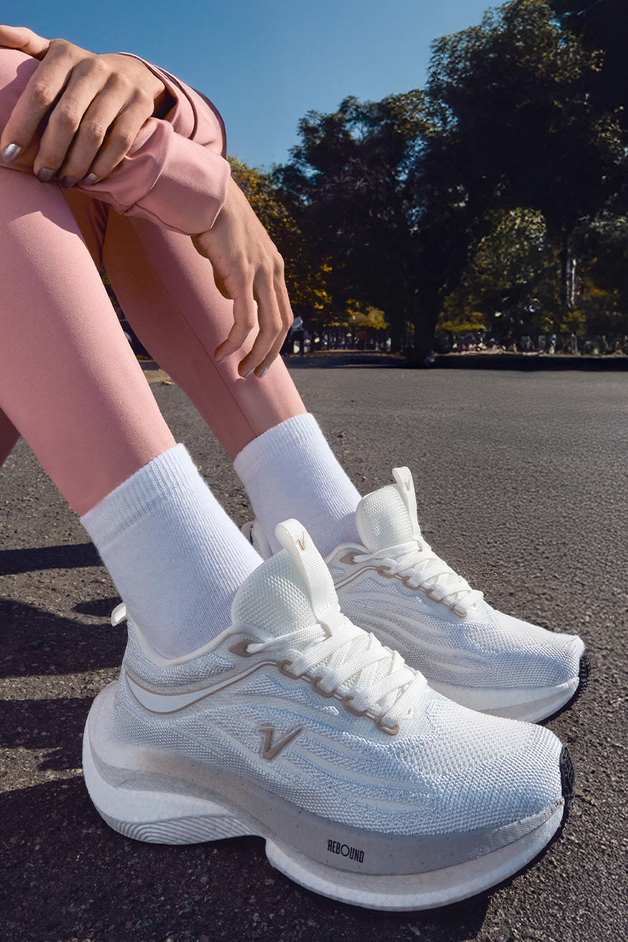 586 - Zapatillas Rebound Max