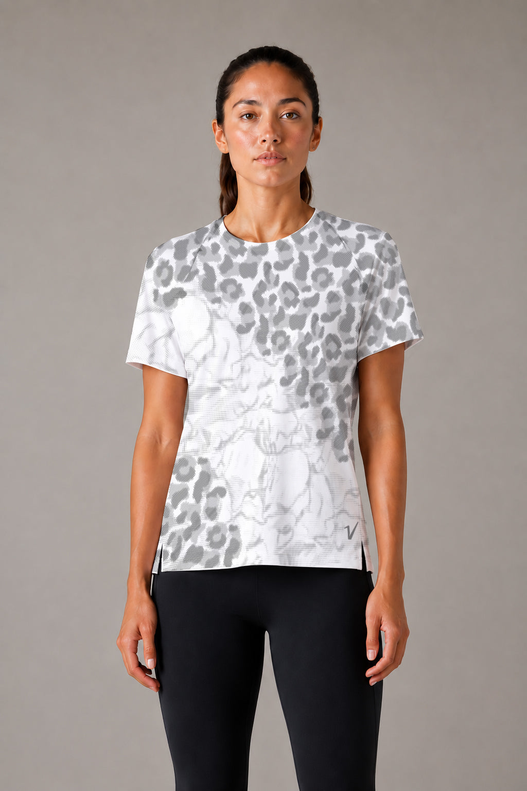 4367 - Remera Leopard