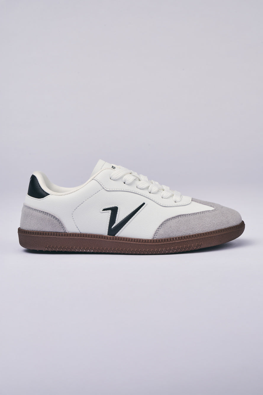 591 - Zapatillas Legacy