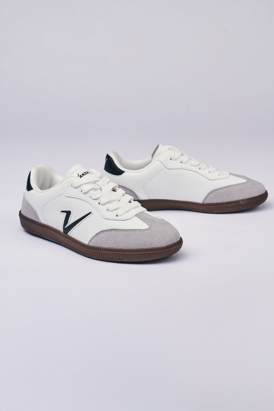 591 - Zapatillas Legacy