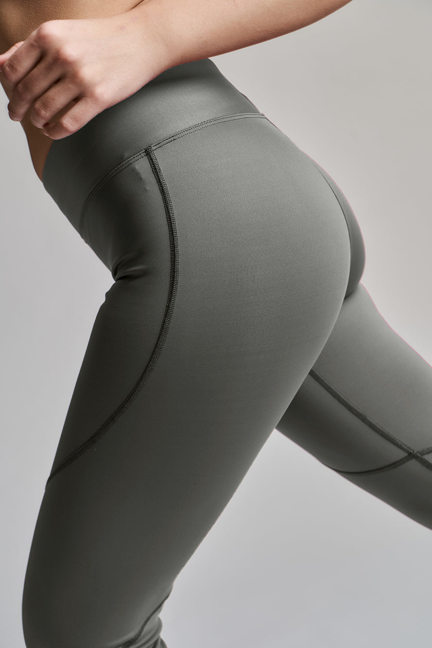 7424 - Calza Skinny con recorte