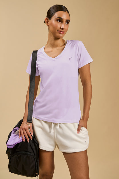 9246 - Remera escote en V Essential (fw)