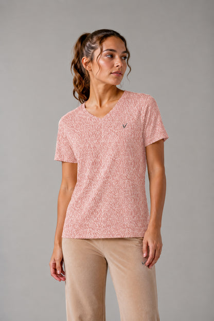 9246 - Remera escote en V Essential